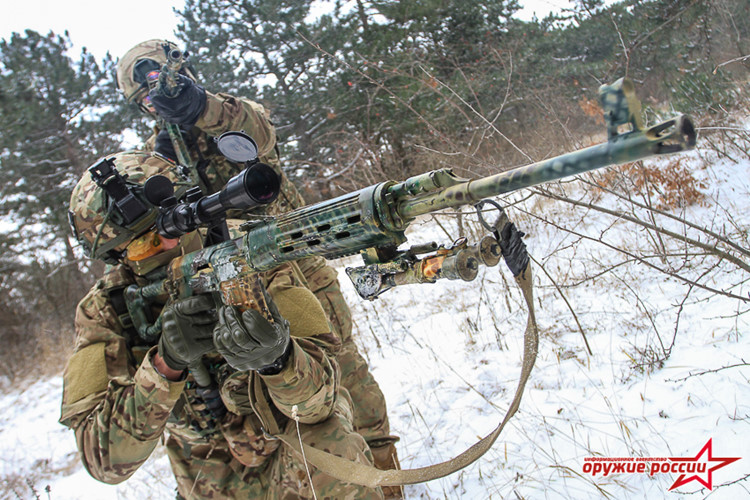 Hầm hố Hải quân Đánh bộ Nga tác chiến giữa rừng băng tuyết